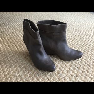 New Bronx Gray Leather Ankle  Wedge Booties 37/6.5